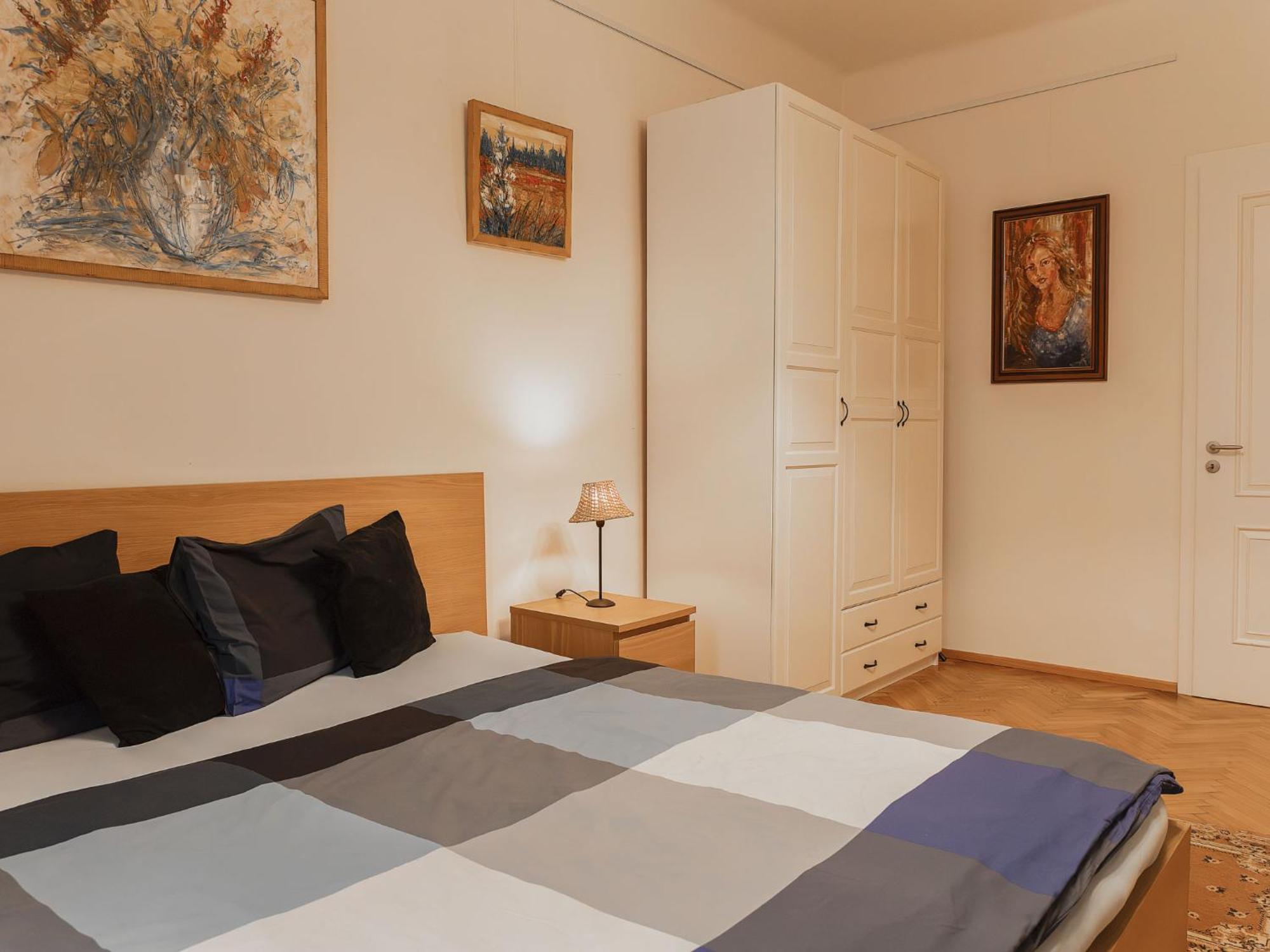 V Olsinach By Interhome Appartamento Praga